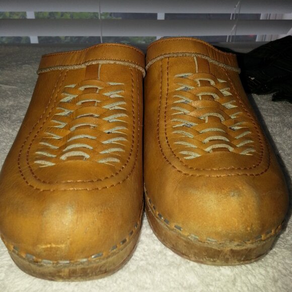 Vintage 1980s Olof Daughters Swedish Clogs Leather and Wood - Picture 10 of 14